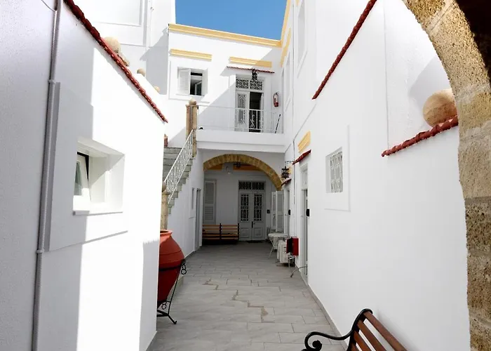 招待所 Tramonto 3*